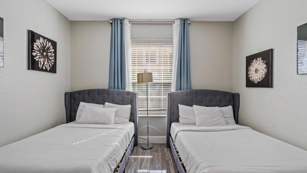 4816 Cayview Avenue #303 - Image 15