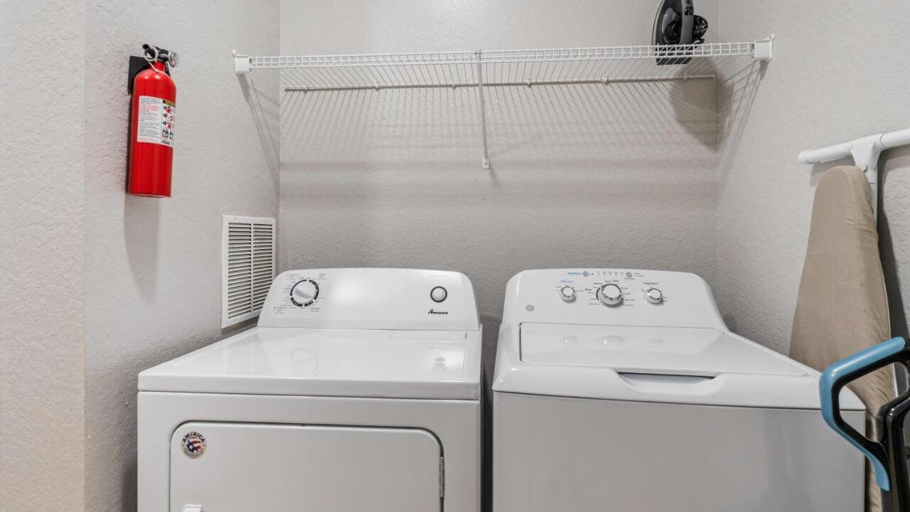 4816 Cayview Avenue #303 - Image 25